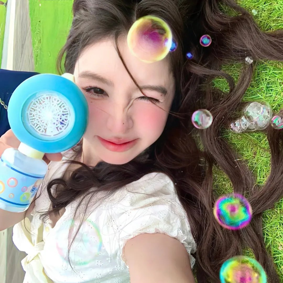 水色站